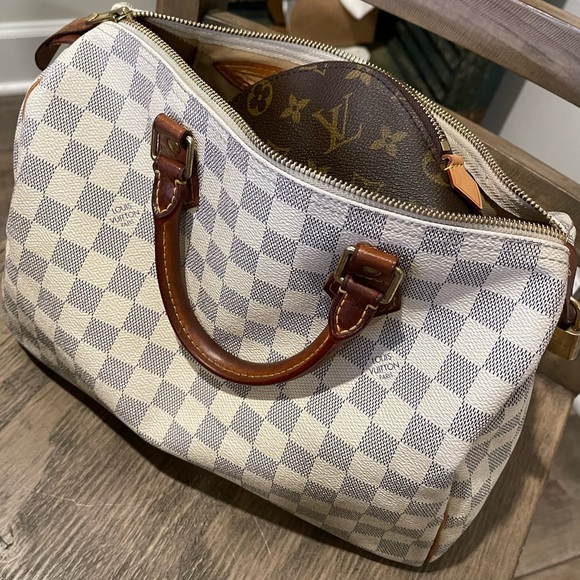 Louis Vuitton Handbags - Gorgeous Louis Vuitton speedy 30. Vintage in fantastic shape. Damier Azur